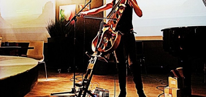 Foto de Jo Quail en concierto (Enschede 2012)
