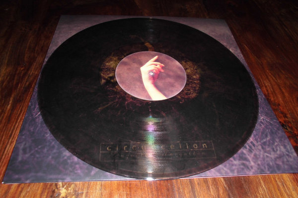 Foto del vinilo del álbum "Begotten - Forgotten", por Circuncelion
