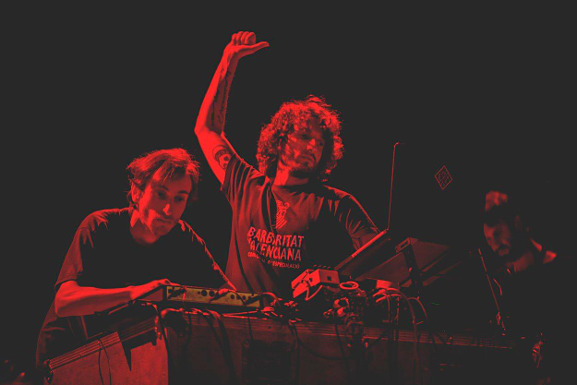 Foto de We Are Not Brothers en directo